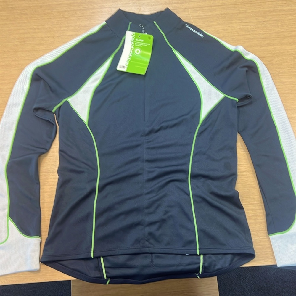 Cannondale women’s lightweight jersey medium nwt respun navy and white